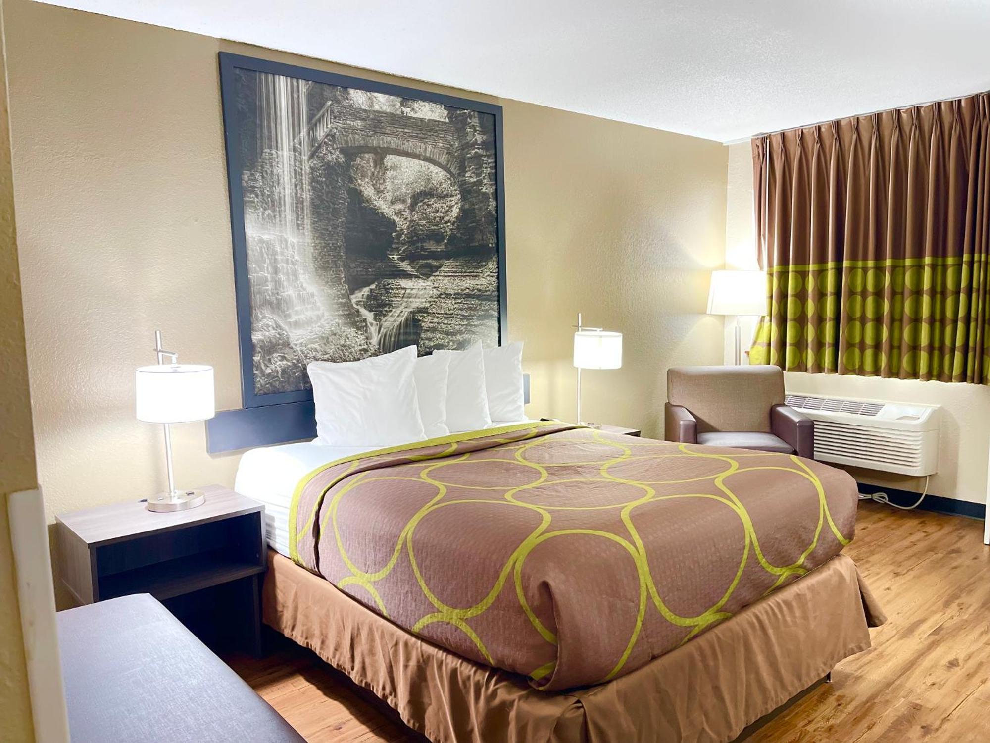 Super 8 By Wyndham Ithaca Hotell Eksteriør bilde